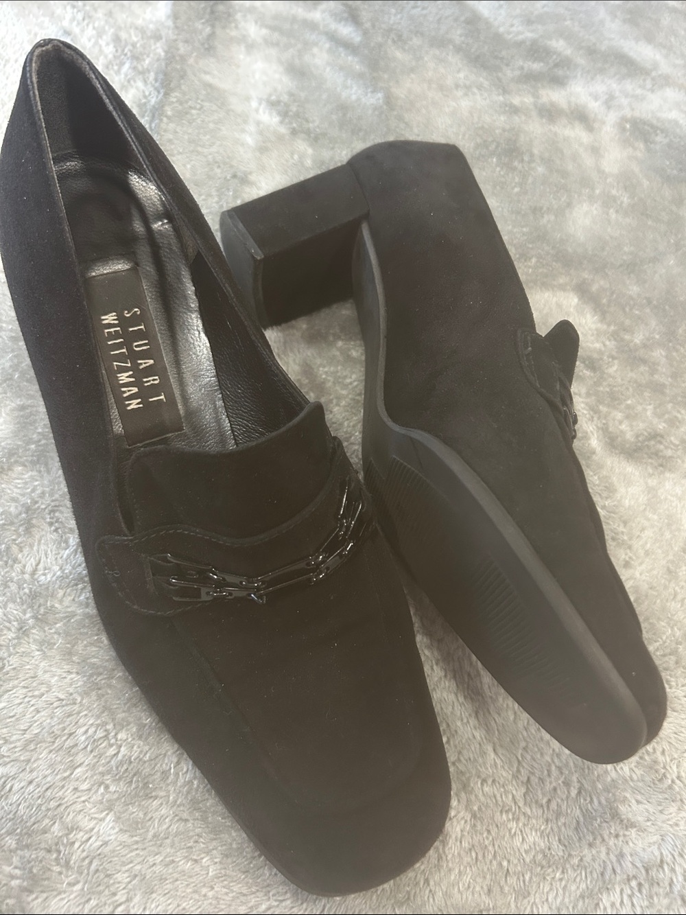 Stuart Weitzman Black Suede Loafer 9.5 B Chain Block Heel dark academia office - Picture 16 of 16